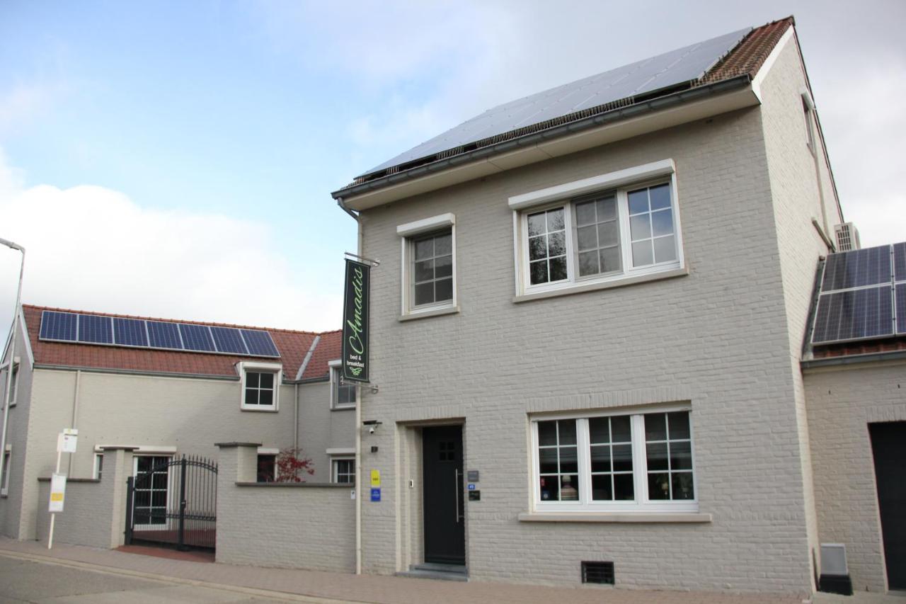 Amadis Bed & Breakfast Kesselt Exterior photo